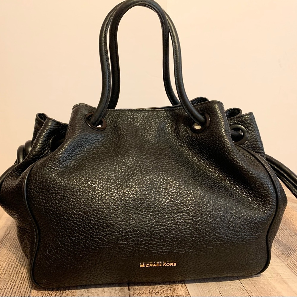 Large Black Leather Michael Kors handbag/Tote/Purse with Gold Accents